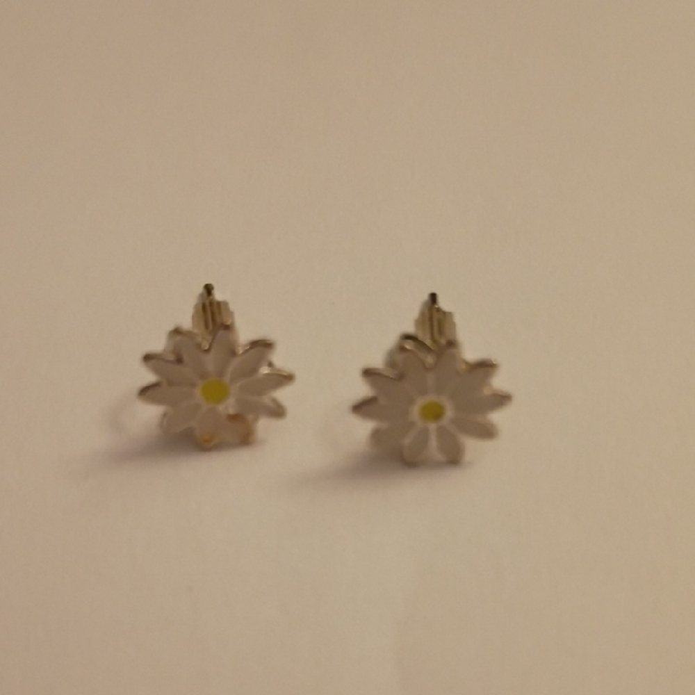 Daisy Flower Earrings For Girls